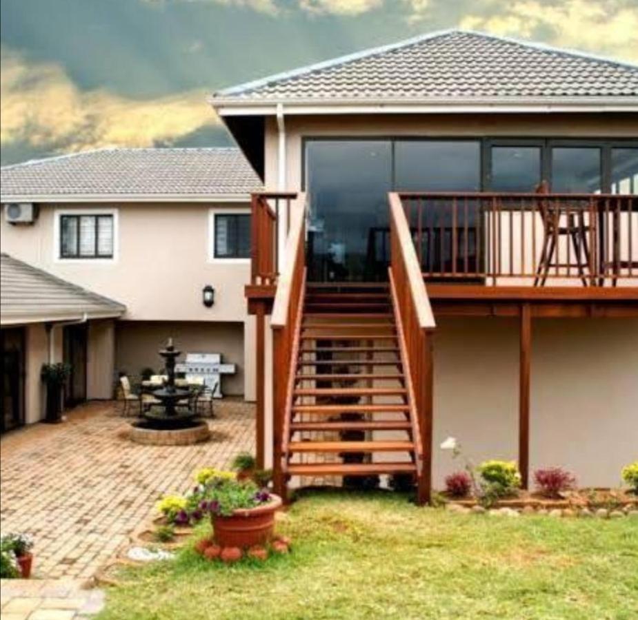 Avalon Guest House Amanzimtoti Exterior photo